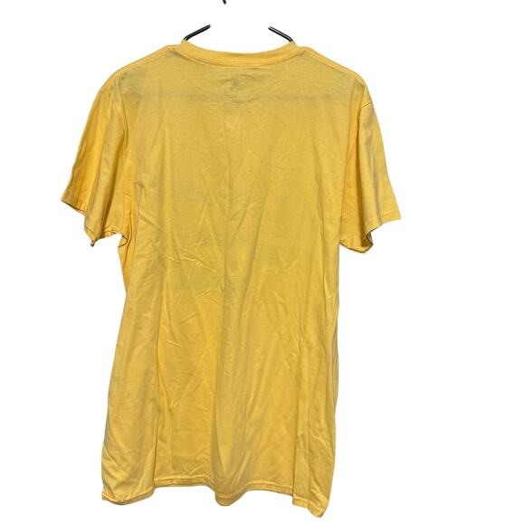 Walt Disney World Parks Retro Logo Yellow T Shirt Mens M Rainbow Letters - Picture 3 of 3